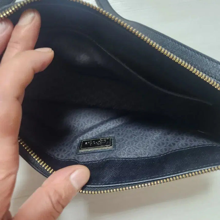 [BUNJANG] Louis Quatorze Black Crossbody Bag / 루이가또즈 가방