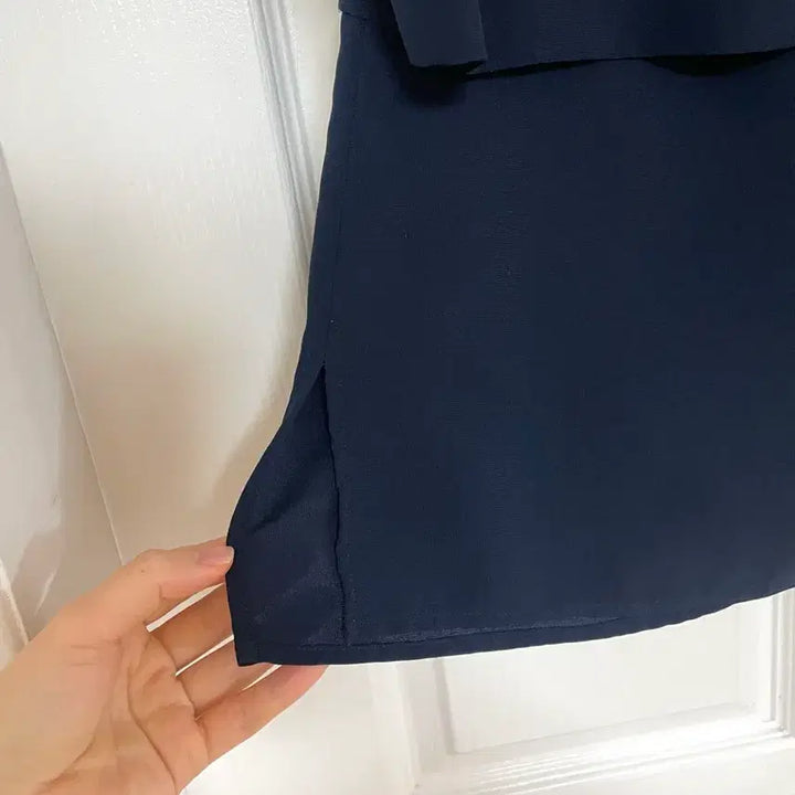 [SOLD OUT] 케이프 레이어드 쉬폰 에스솔레지아 블라우스 네이비 55