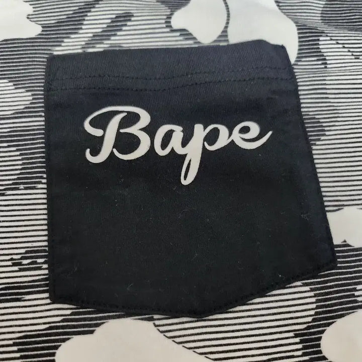[BUNJANG] BAPE Long Sleeve T-shirt / 베이프 롱슬리브 티셔츠