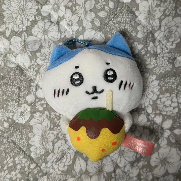 [BUNJANG] Chiikawa Hachiware Takoyaki Plushie / 치이카와 하치와레 타코야키 오사카 한정