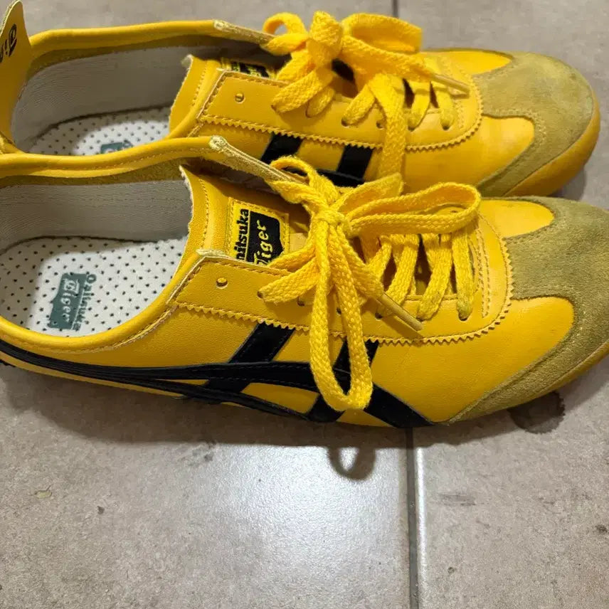 [BUNJANG] Onitsuka Tiger Mexico 66 Yellow Black Sneakers / 오니츠카타이거 멕시코66 옐로우 블랙