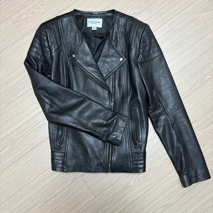 [SOLD OUT] 빈티지 레더 자켓