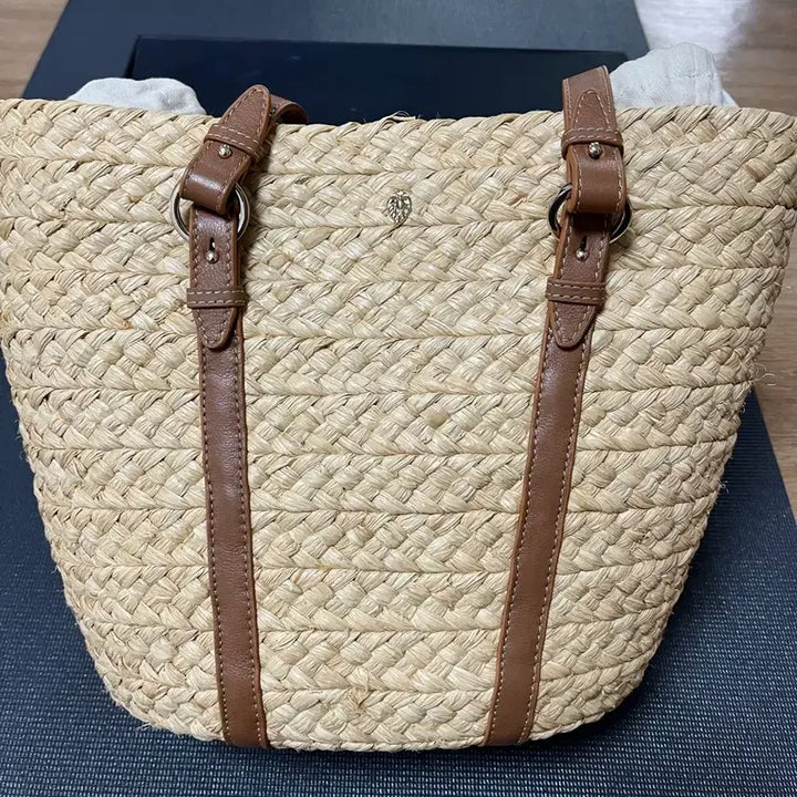 [BUNJANG] Helen Kaminski Raffia Shoulder Bag / 헬렌카민스키 라탄백