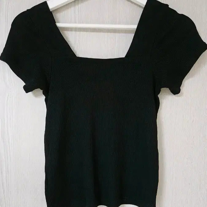 [BUNJANG] Basic Square Neck Ribbed T-shirt / 흰색,블랙 골지 스퀘어넥티 새상품