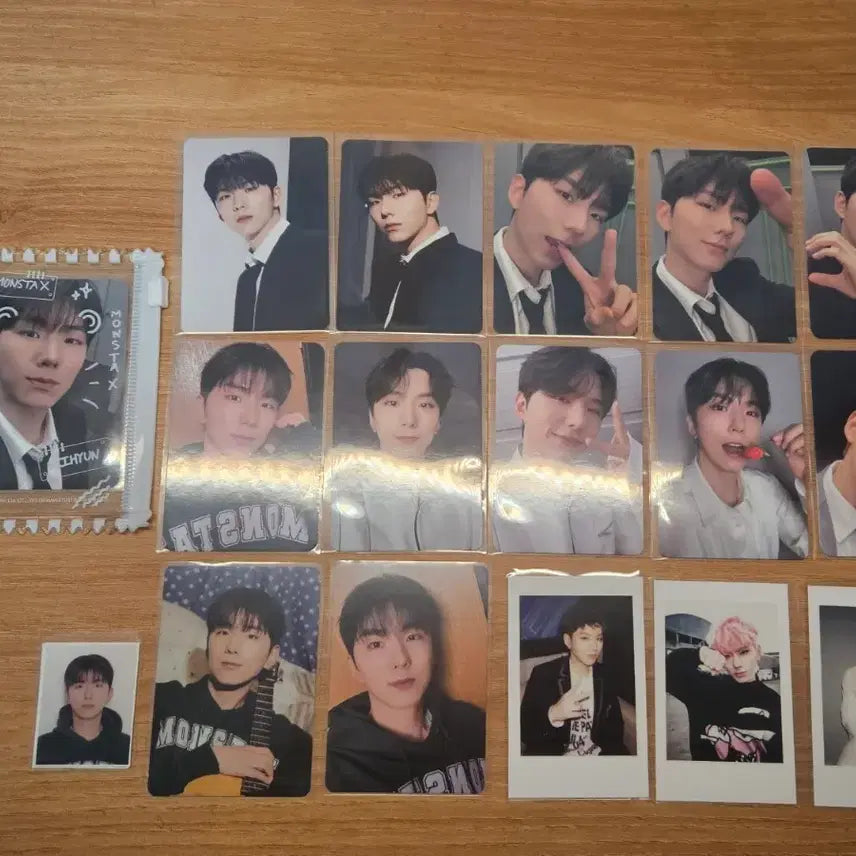 [SOLD OUT] 몬스타엑스 기현 커넥트엑스 넥서스 팝업 포카 일괄