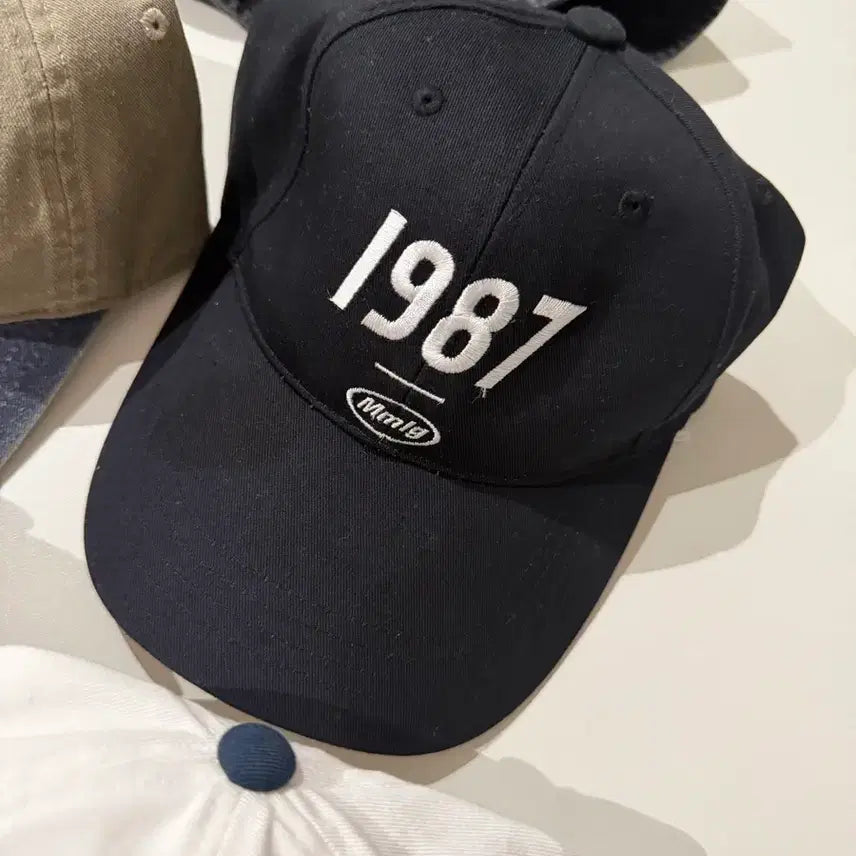[BUNJANG] Musinsa Designer Brand Ball Cap &amp; Bucket Hat Bundle / 볼캡4+버킷(서비스)/무신사 디자이너브랜드/코닥/무배