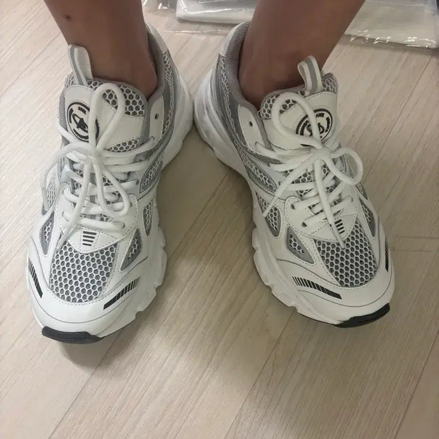 [BUNJANG] Axel Arigato Marathon Runner Sneakers EU37 / 악셀 아리카토 마라톤 러너 스니커즈 93036  / EU37 (240)