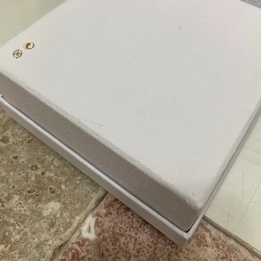 [BUNJANG] Dior Box Set with Ribbon and Shopping Bag / 디올 지갑박스(14x14x5.5) + 리본 + 쇼핑백
