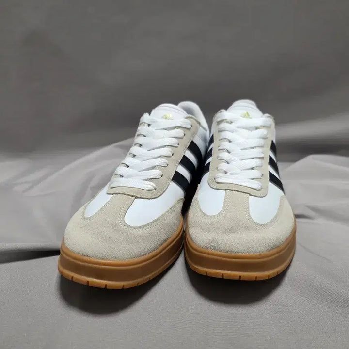 [BUNJANG] Adidas Gradas Low Sneakers IE9044 / 아디다스 그라다스 로우 [270mm]