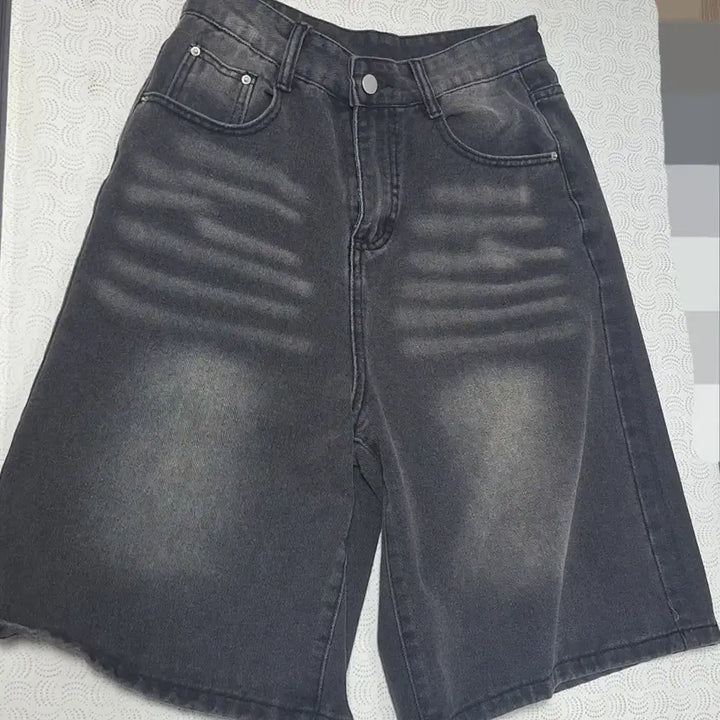 [BUNJANG] Bermuda Shorts / 버뮤다 반바지/헌옷처분