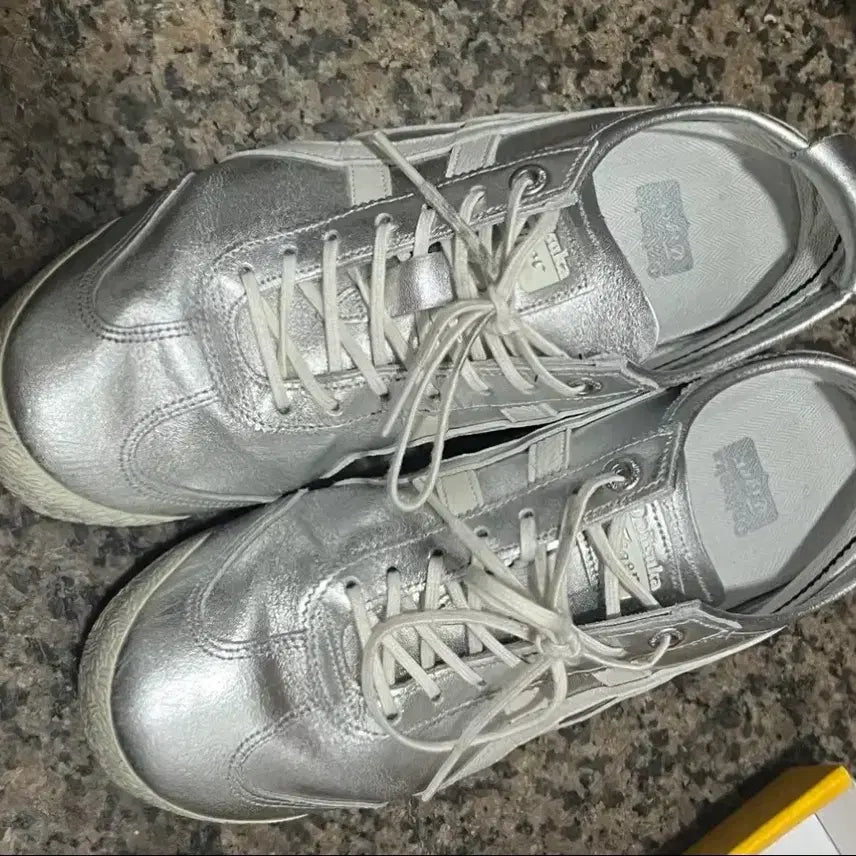 [BUNJANG] Onitsuka Tiger Mexico 66 SD Silver Sneakers / 오니츠카타이거 멕시코66sd 실버235