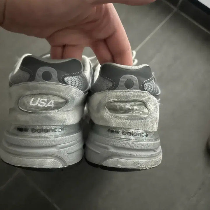 [BUNJANG] New Balance 993 Sneakers / 뉴발란스993 280