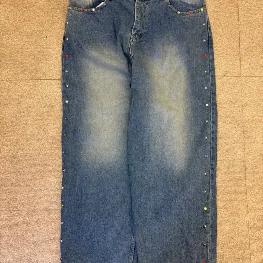 [BUNJANG] Wecanders Studded Denim Wide Pants XL / 위캔더스 스터드 데님 와이드 팬츠