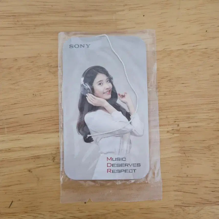 [BUNJANG] IU Sony Air Freshener Photocard / 아이유 소니 방향제 포토카드