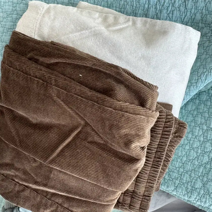 [BUNJANG] Uniqlo Corduroy Pants Cream Brown (2 Pairs) / 유니클로 코듀로이 바지 크림 브라운 두개 새거