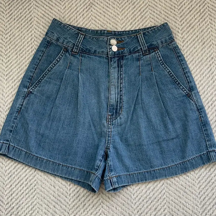 [SOLD OUT] 게스 여성 청데님반바지 하이웨스트