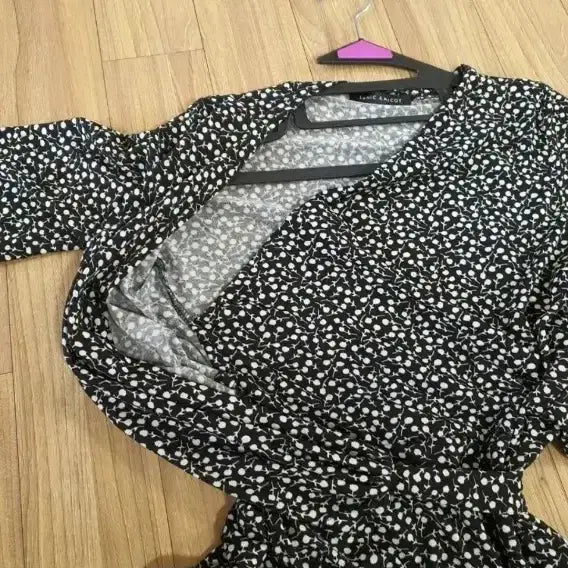 [BUNJANG] Rene &amp; McCoy Floral Wrap Long Dress / 르니앤맥코이 플라워 랩 롱원피스 여성
