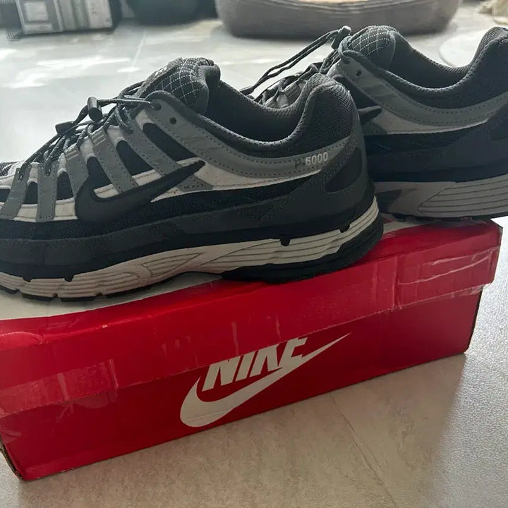 [BUNJANG] Nike P-6000 Black/Gray Sneakers Size 265 / 나이키 P-6000 블랙/회색 운동화 265