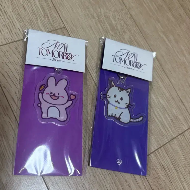 [BUNJANG] fromis_9 Park Jiwon &amp; Lee Na Gyung Keyring / 프로미스나인 박지원 이나경 키링