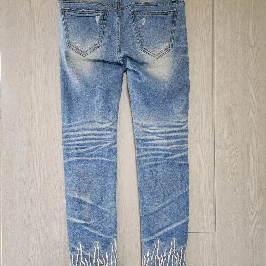 [BUNJANG] Unique Cutout Lace Detail Jeans / 유니크 청바지