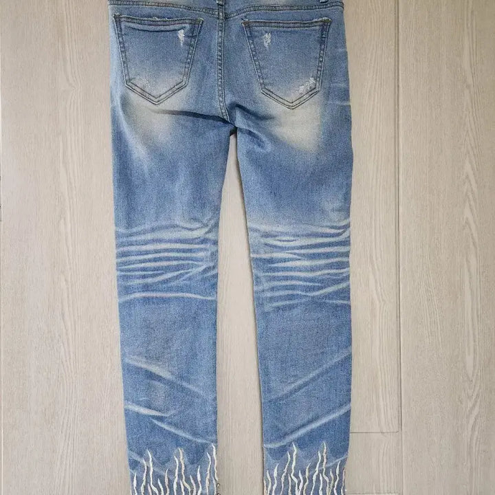 [BUNJANG] Unique Cutout Lace Detail Jeans / 유니크 청바지