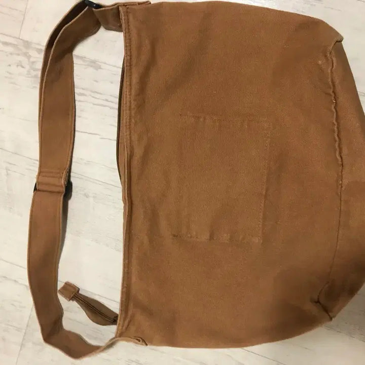 [BUNJANG] Vintage Washed Messenger Bag / 빈티지 워싱 메신저백