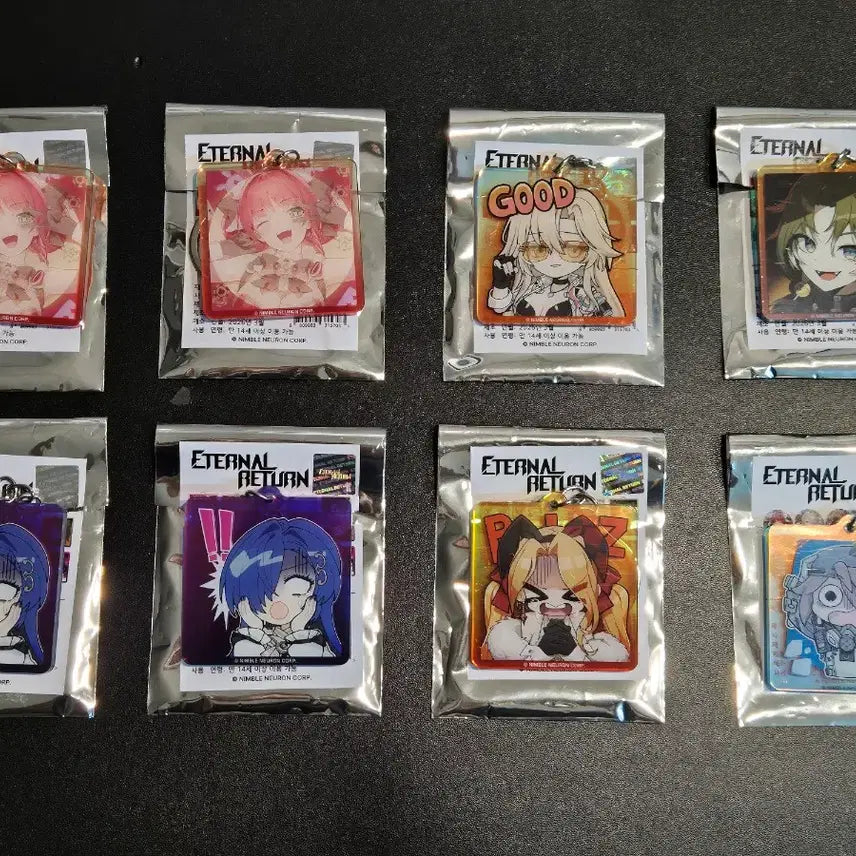 [BUNJANG] Eternal Return Official Keyring &amp; Can Badge Set / 이터널리턴 공식 키링 &amp; 공식 캔뱃지 판매합니다!