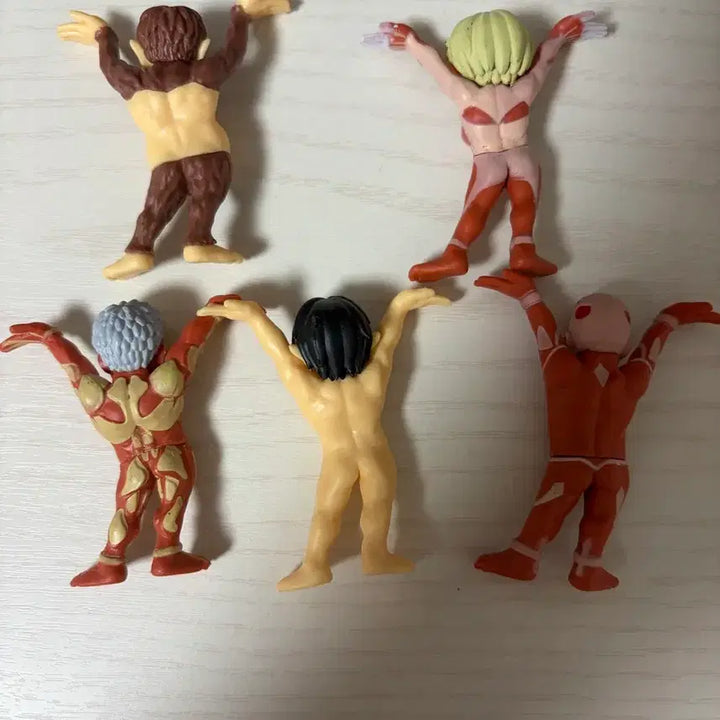[SOLD OUT] 진격의 거인 피규어 세트
