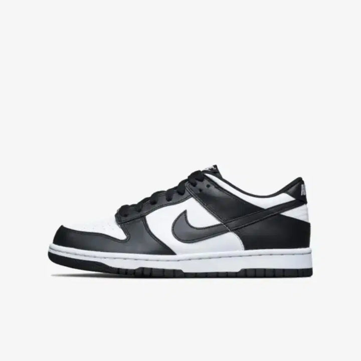 [SOLD OUT] 나이키 덩크 로우 블랙 화이트 검흰 범고래 돌고래 240