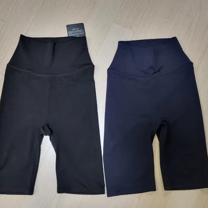 [BUNJANG] STL City Town 4-Part Leggings Bundle Set / STL 레깅스 시티타운 4부_블랙/네이비 2개일괄 (새상품)