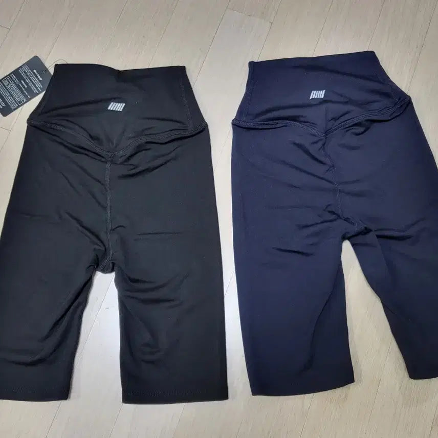 [BUNJANG] STL City Town 4-Part Leggings Bundle Set / STL 레깅스 시티타운 4부_블랙/네이비 2개일괄 (새상품)
