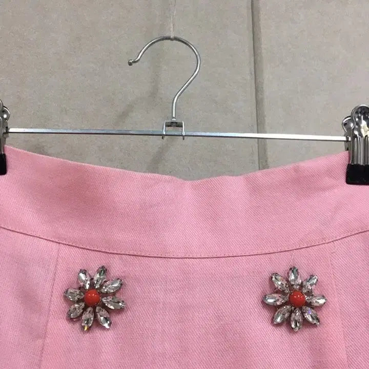 [BUNJANG] Pink Jewel Embellished Mini Skirt (New) / (새상품)핑크 보석장식 미니 스커트