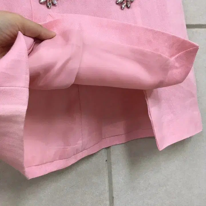 [BUNJANG] Pink Jewel Embellished Mini Skirt (New) / (새상품)핑크 보석장식 미니 스커트