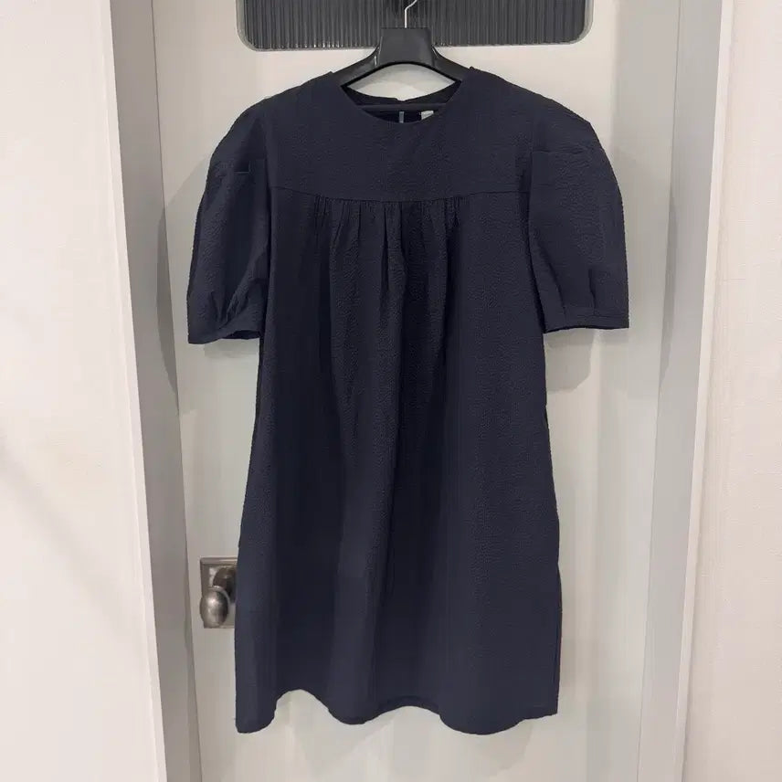 [BUNJANG] Sisihoho Seersucker Puff Short Sleeve Mini Dress / 시시호시 시어서커 퍼프 반팔 미니원피스