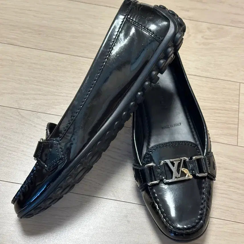[BUNJANG] Louis Vuitton Patent Loafer Driving Shoes Black 37.5 / 루이비통 페이턴트 로퍼 블랙 드라이빙슈즈 37.5
