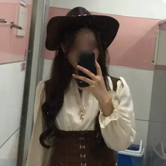 [SOLD OUT] 졸업사진 컨셉 카우걸 의상 대여해드립니다