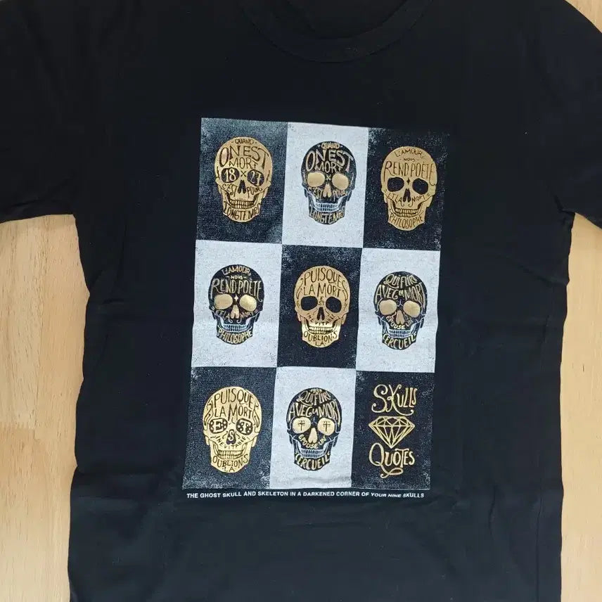 [BUNJANG] XS Skull Punk T-shirt / [XS] 스컬 펑크 해골 티