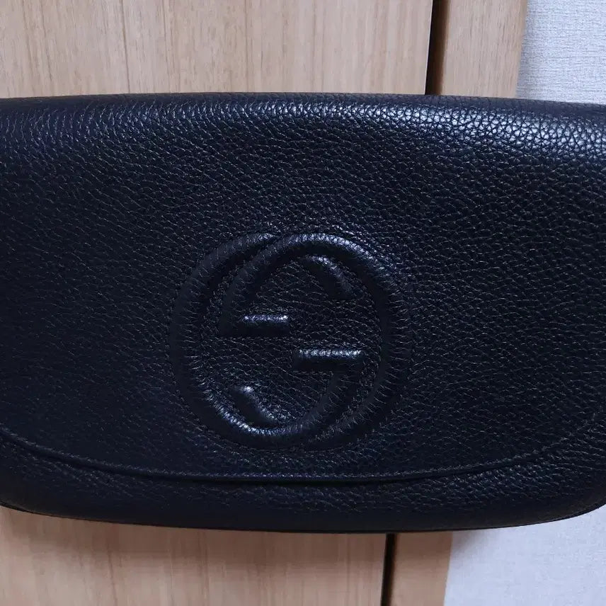 [BUNJANG] Gucci Soho Interlocking Tassel Chain Crossbody Bag Black Calf Leather (Model: 536224) / GUCCI 구찌 소호 인터로킹 테슬 체인 크로스백 (모델: 536224)