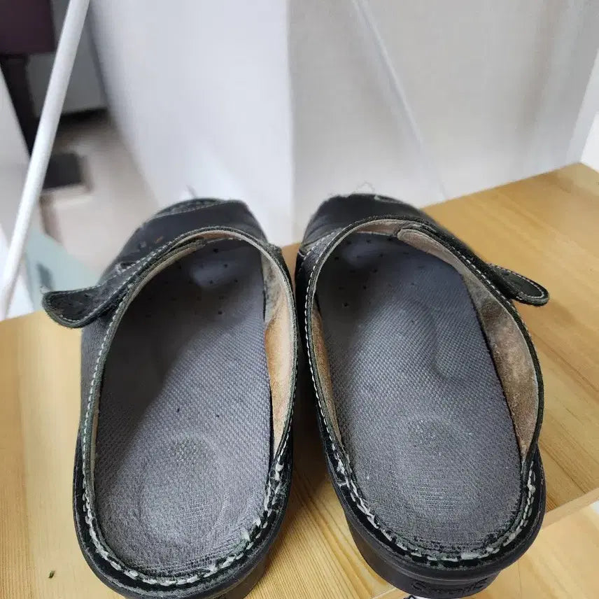 [BUNJANG] Shoesoles Slippers (Size 255) / 슈올즈 슬리퍼 (사이즈255) 사용1년