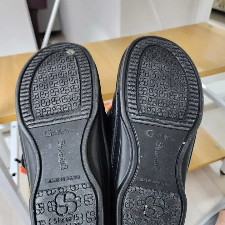 [BUNJANG] Shoesoles Slippers (Size 255) / 슈올즈 슬리퍼 (사이즈255) 사용1년