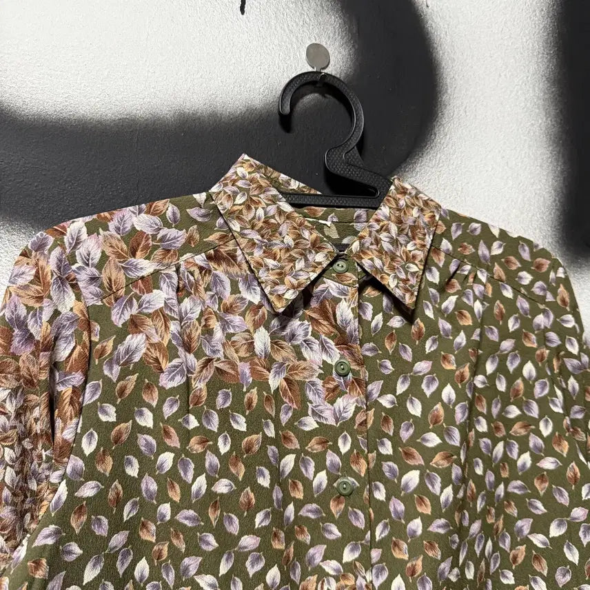 [BUNJANG] Vintage Flower Leaf Pattern Cropped Blouse / VTG 빈티지 플라워 리프 풀 패턴 크롭 블라우스