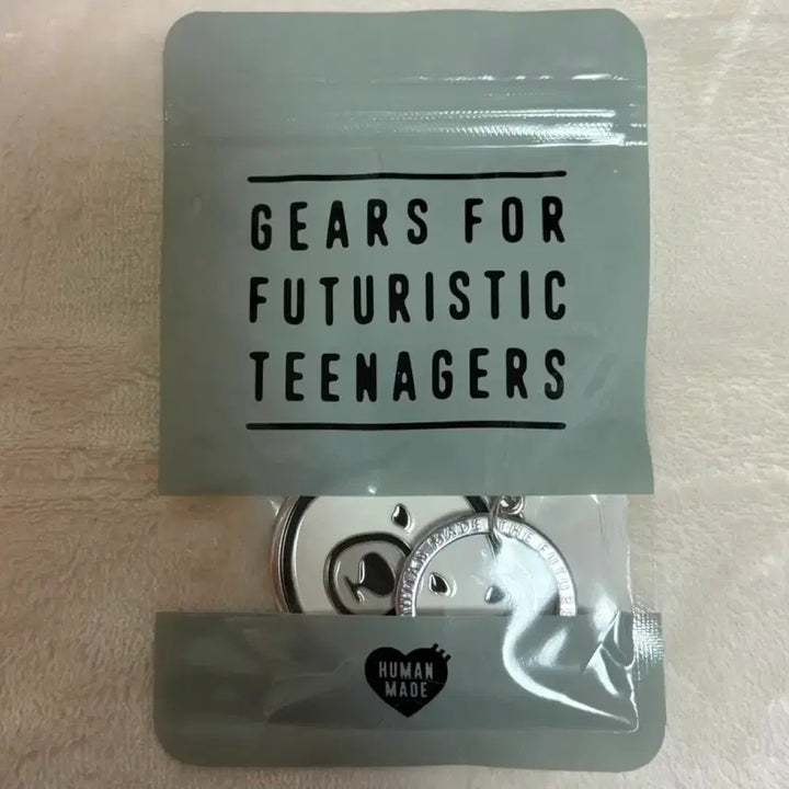[BUNJANG] Human Made Metal Keyring Animal Head Polar Bear White / 휴먼메이드 메탈 키링 화이트 정품(애니멀 헤드 북극곰)
