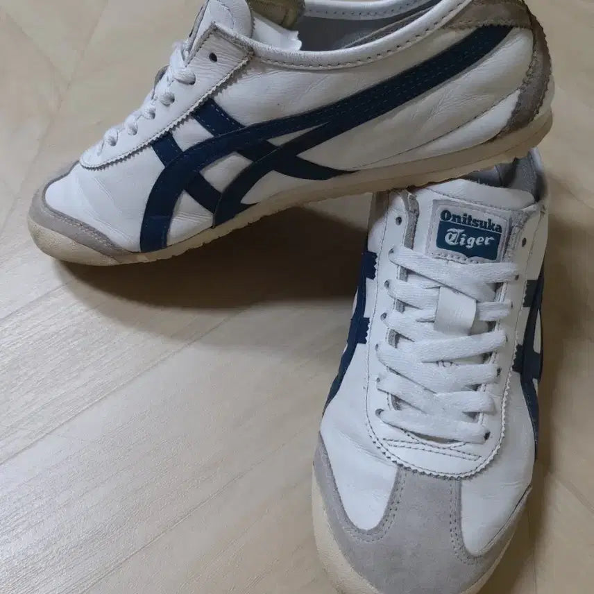 [SOLD OUT] ONITSUKA TIGER  S급 멕시코 66 흰/남 260mm