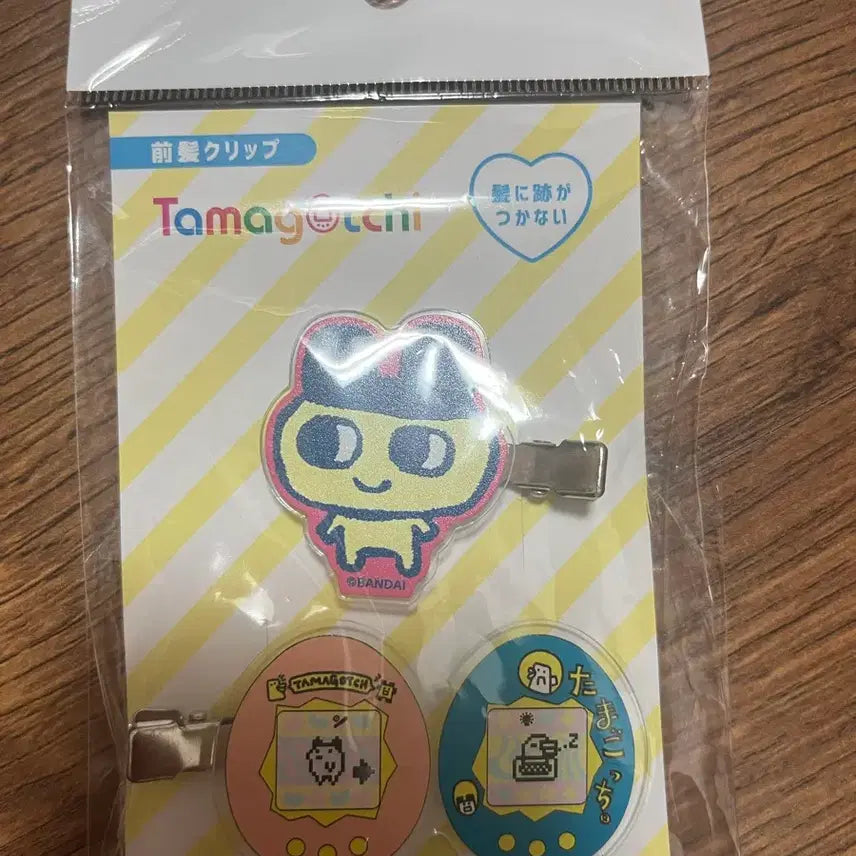 [BUNJANG] Bandai Tamagotchi Acrylic Hair Clip / 단종제품 반다이 다마고치 아크릴 헤어클립 머리삔
