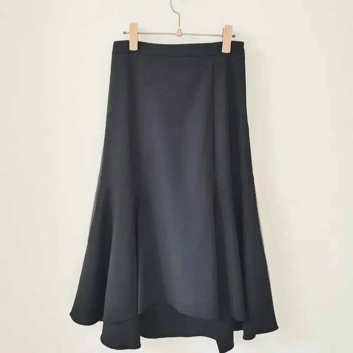 [BUNJANG] ZOOM Skirt Black A-Line Front Slit / zoom 주크 스커트