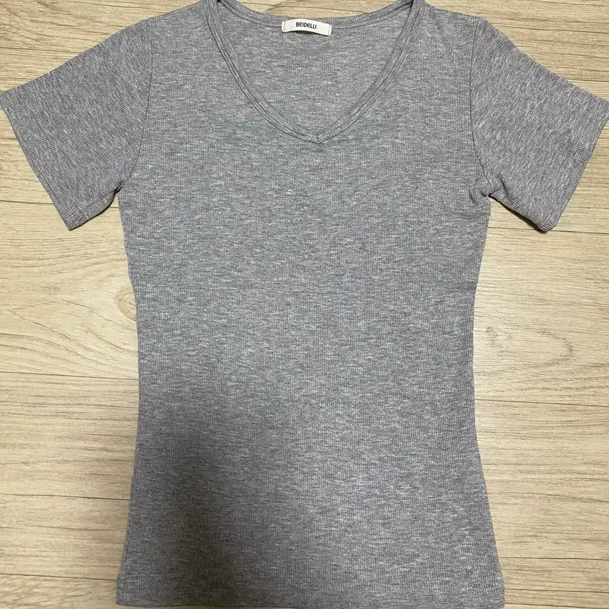 [BUNJANG] Baideli V-Neck Ribbed Short Sleeve T-Shirt / 브이넥 골지 반팔티