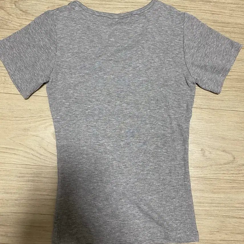 [BUNJANG] Baideli V-Neck Ribbed Short Sleeve T-Shirt / 브이넥 골지 반팔티