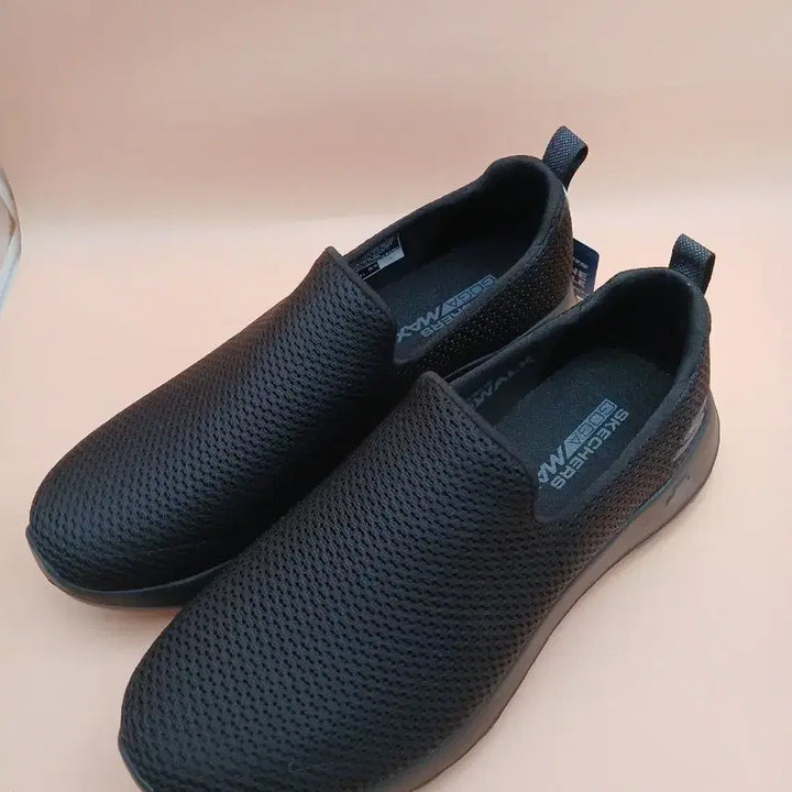 [BUNJANG] Skechers Go Walk Max Slip-on Sneakers - Black / 남성 스케쳐스 고워크 맥스 슬립온 스니커즈 블랙