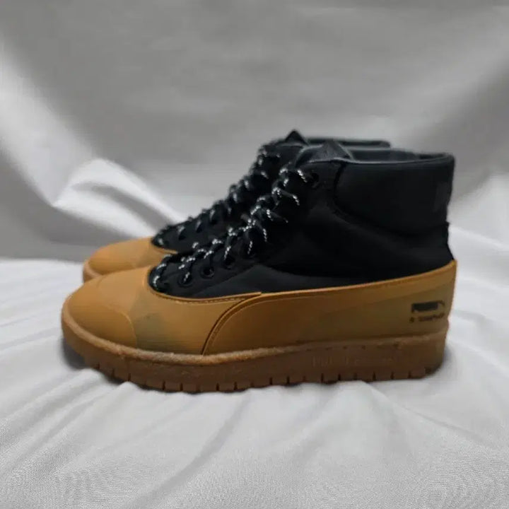[BUNJANG] Puma x Maison Kitsuné Ralph Sampson Mid Rubber Boots / 푸마 x 메종키츠네 랄프샘슨  [230mm]