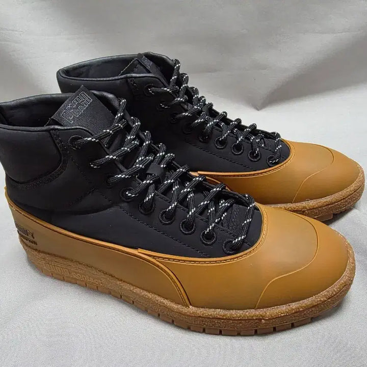 [BUNJANG] Puma x Maison Kitsuné Ralph Sampson Mid Rubber Boots / 푸마 x 메종키츠네 랄프샘슨  [230mm]